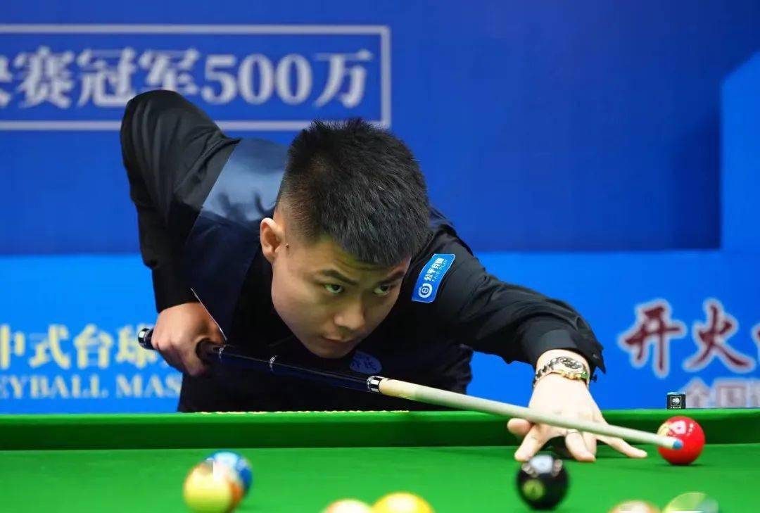 来充满了悬 来充满了悬