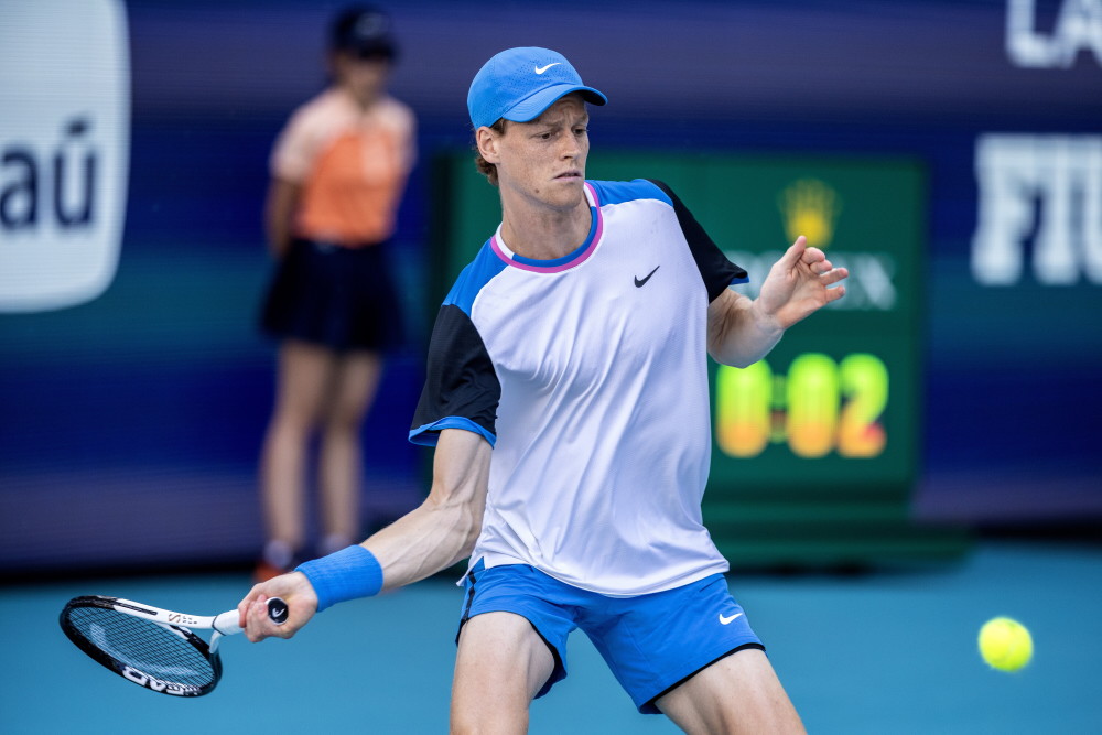 赛上为丹麦 赛上为丹麦