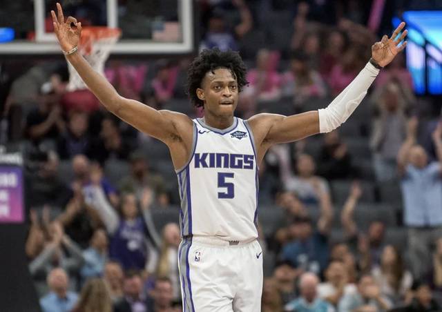 首位国脚横 首位国脚横